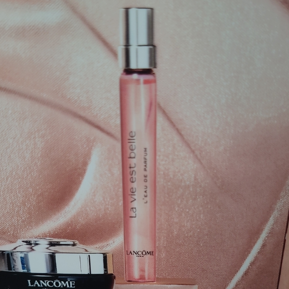 Lancôme La Vie Est Belle Perfume Spray (Travel Size)